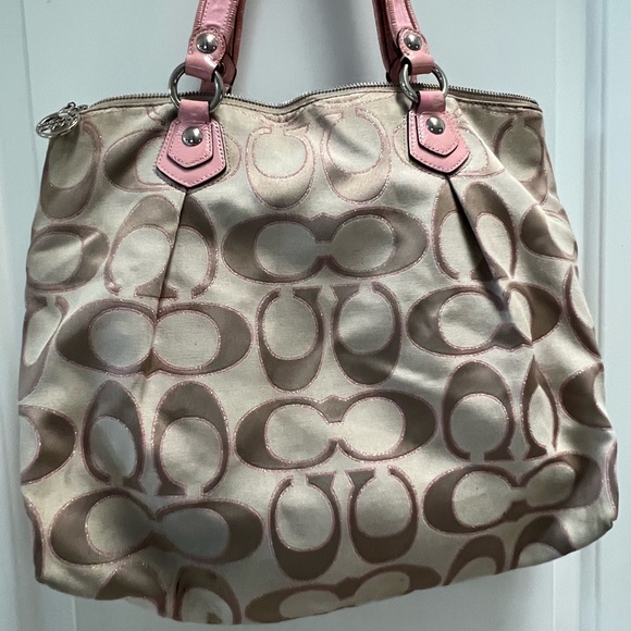 Coach Poppy signature jacquard purse - Picture 9 of 10